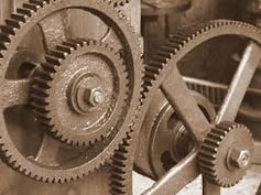 Avoiding_the_pitfalls_of_psychology_for_a_more_profitable_pharmacy_gears